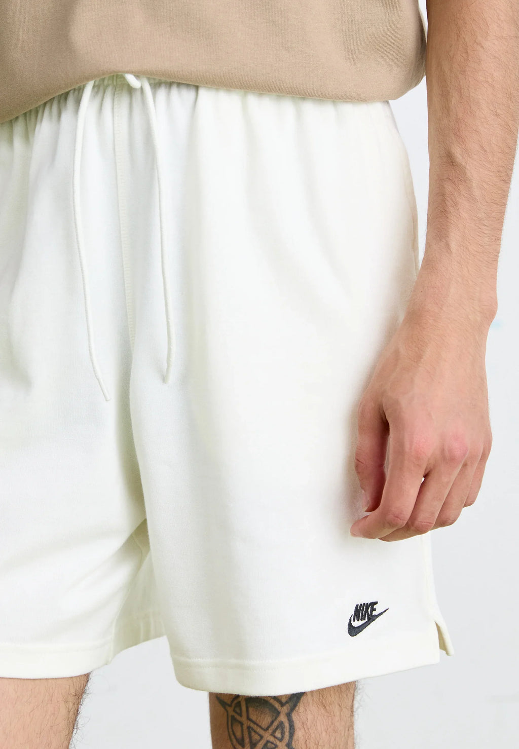 Nike Club Shorts Bianco