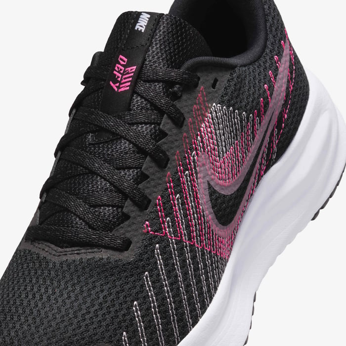 Nike Run Defy Scarpe da corsa su strada da donna