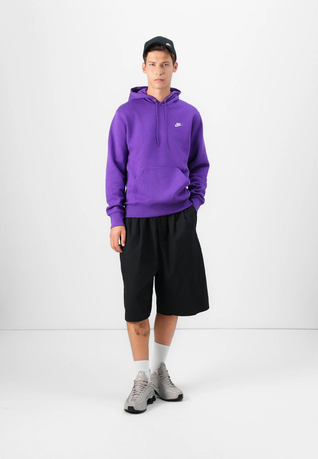 Nike Sportswear CLUB - Felpa con cappuccio - wild grape/white