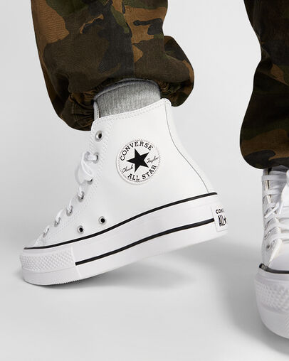 Chuck Taylor All Star Platform Leather 561676C