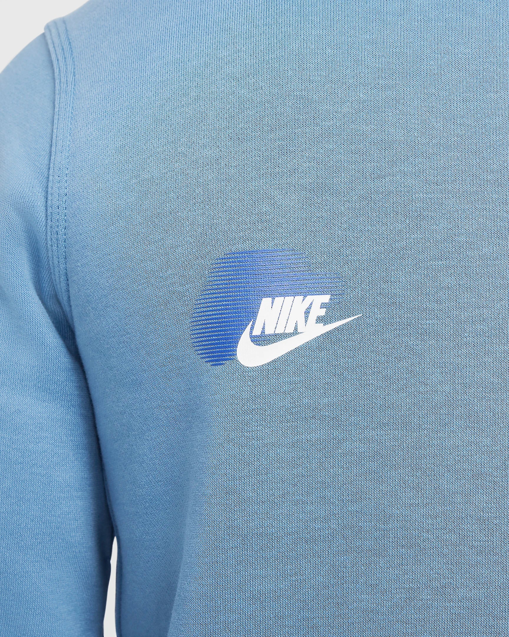 Nike Sportswear Standard Issue