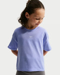 Nike Sportswear Essential T-shirt – Ragazza