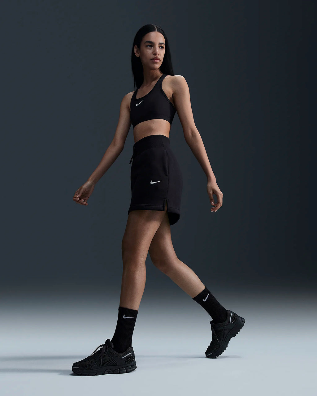 Nike Swoosh Medium Support