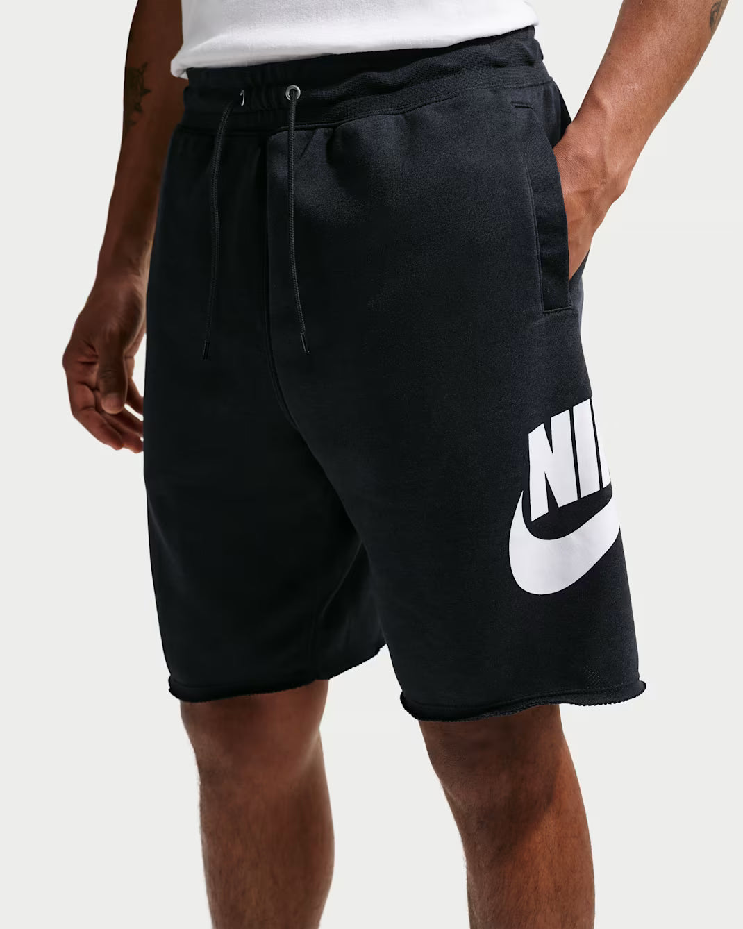 Nike Club Shorts Alumni in French Terry
