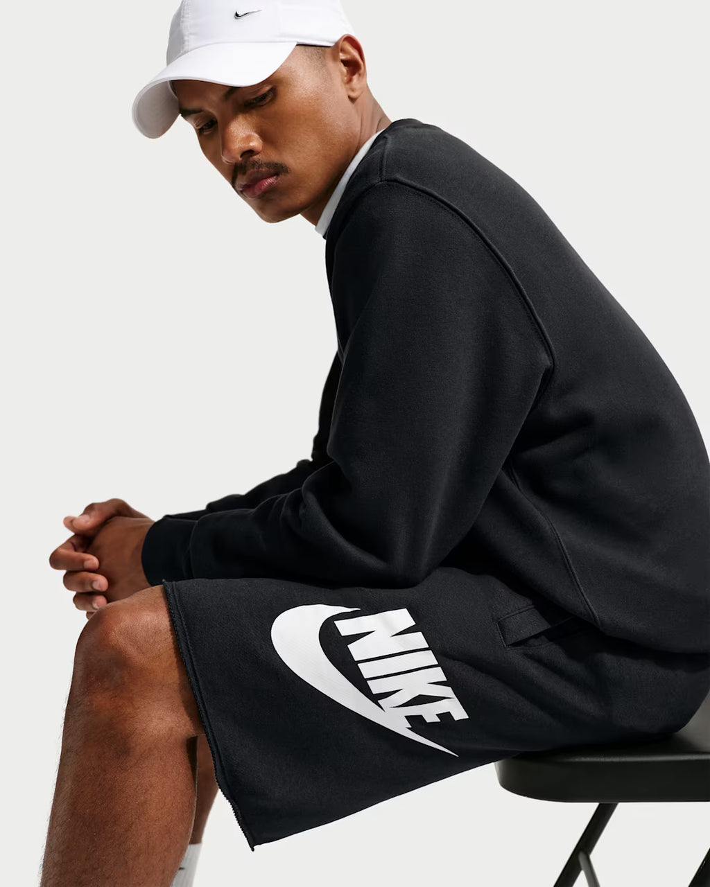Nike Club Shorts Alumni in French Terry