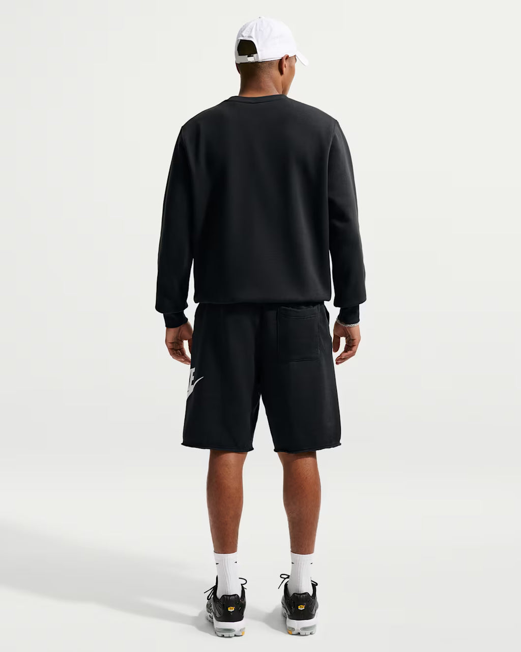 Nike Club Shorts Alumni in French Terry