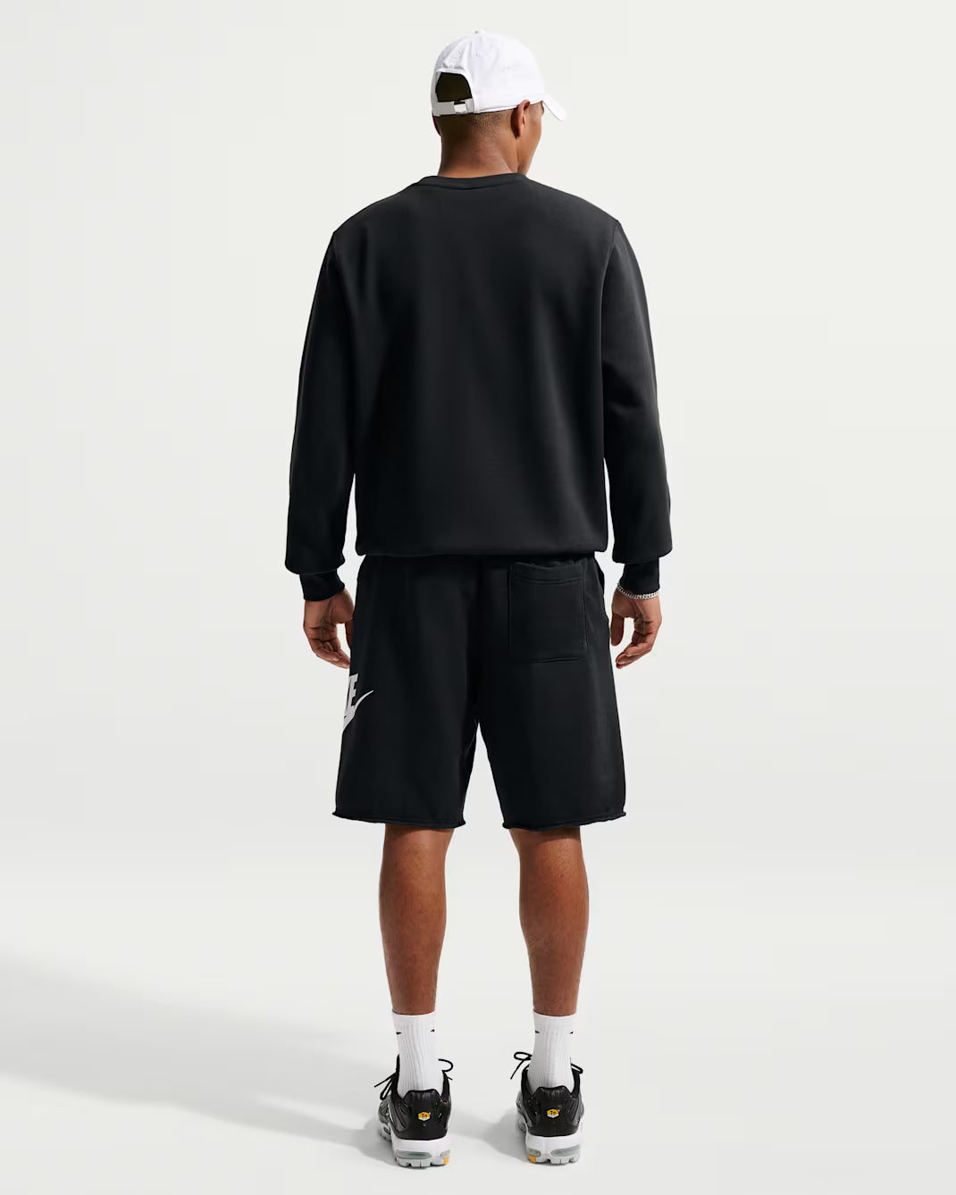 Nike Club Shorts Alumni in French Terry