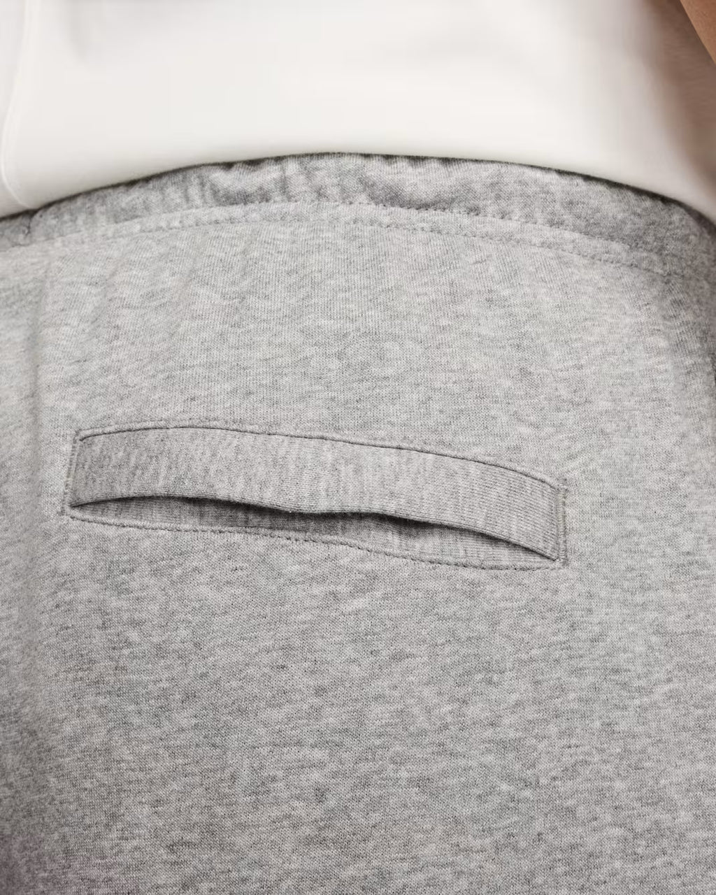 Nike Club Pantaloni jogger in French Terry