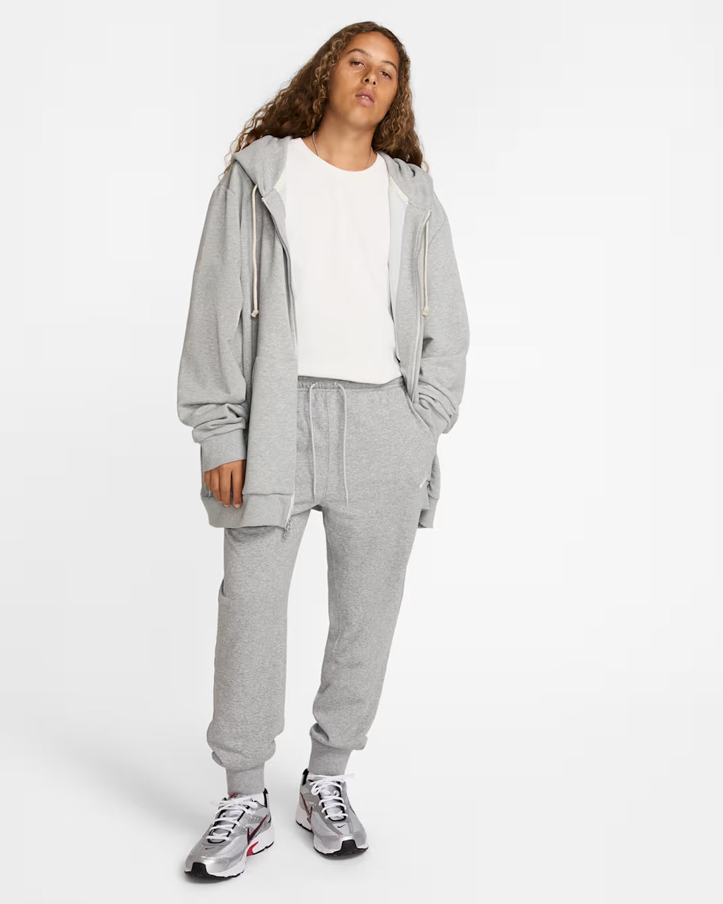 Nike Club Pantaloni jogger in French Terry
