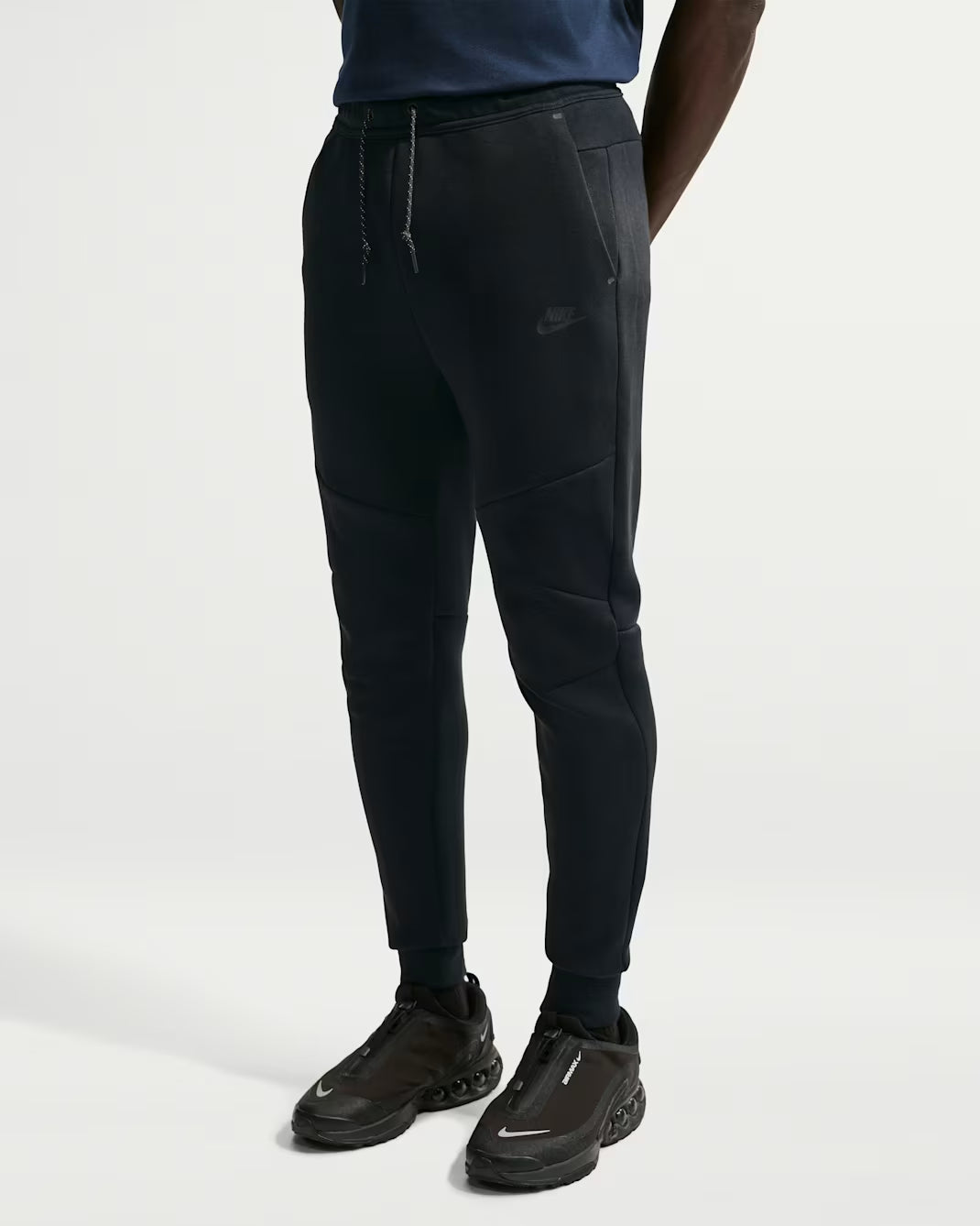 Nike Tech Pantaloni jogger in fleece