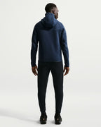Nike Tech Pantaloni jogger in fleece