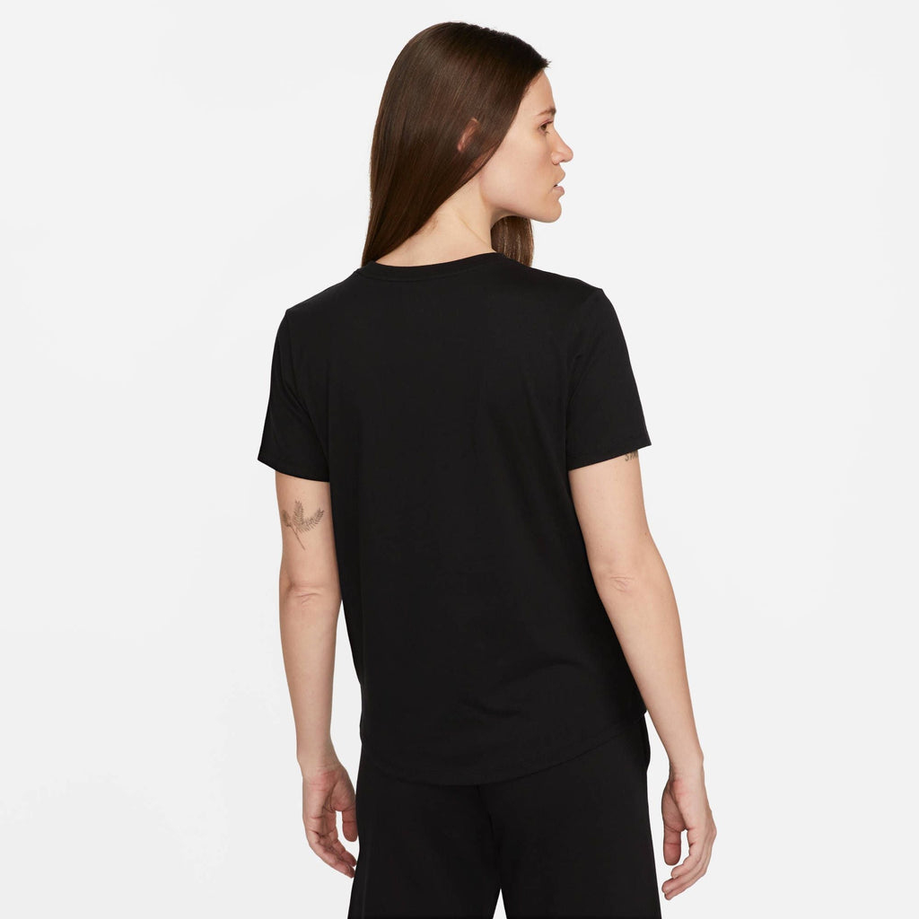 T-shirt con logo Nike Sportswear Essentials da donna