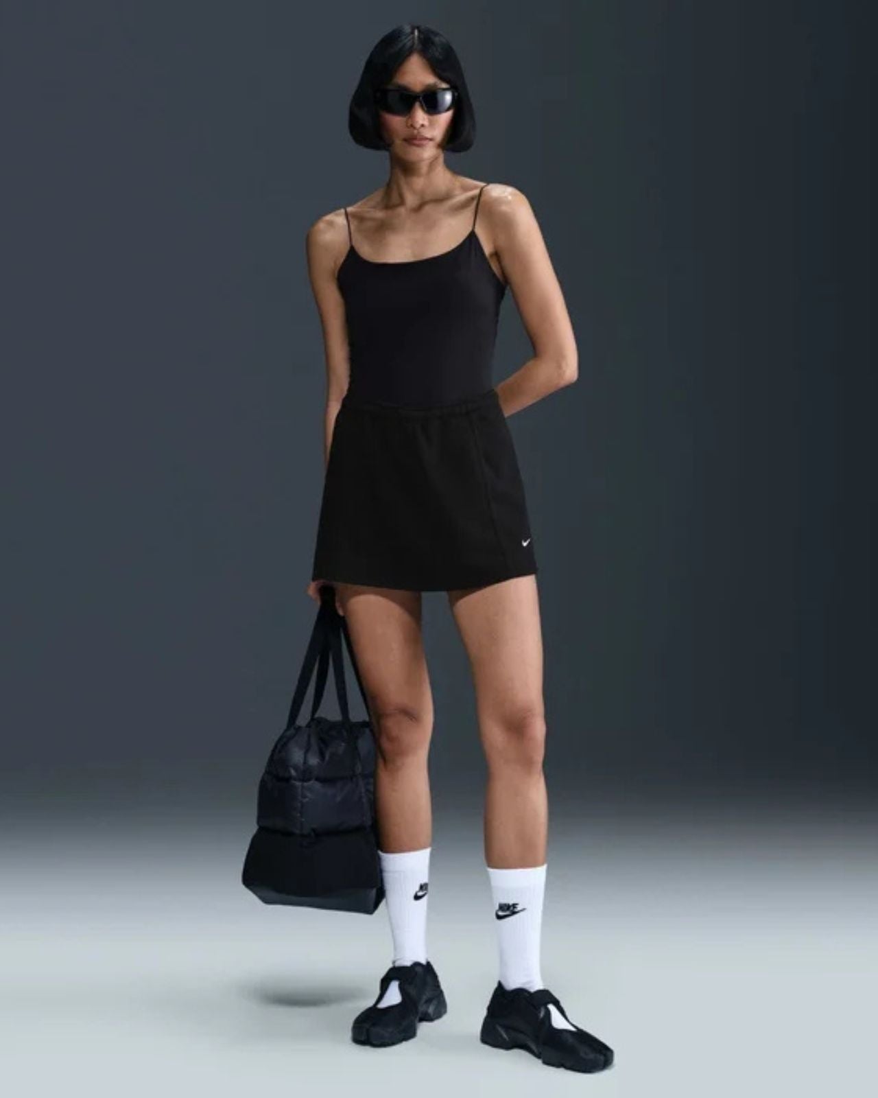 Nike Sportswear Chill Terry Minigonna-pantalone da donna a vita media in French Terry