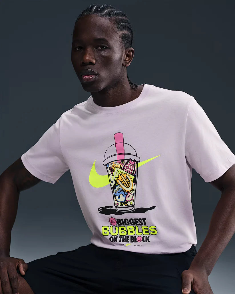 T-Shirt Nike Sportswear Doll