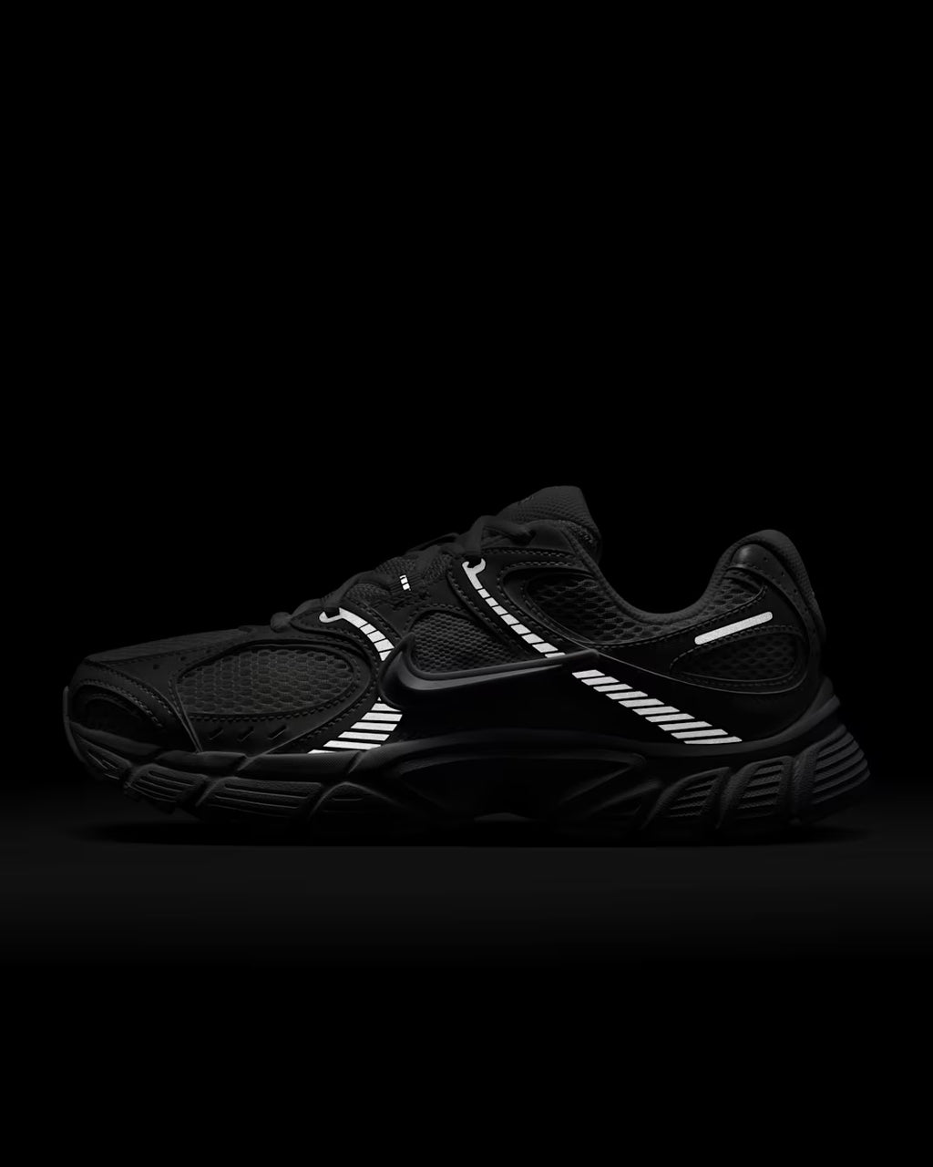 Nike V5 RNR Scarpa con dettagli rifrangenti