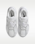 Nike V5 RNR Scarpa con dettagli rifrangenti