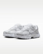 Nike V5 RNR Scarpa con dettagli rifrangenti