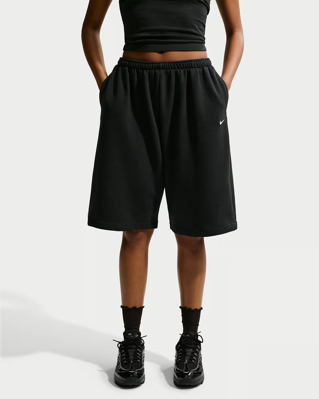 Nike Sportswear Shorts bermuda oversize a vita media in French Terry