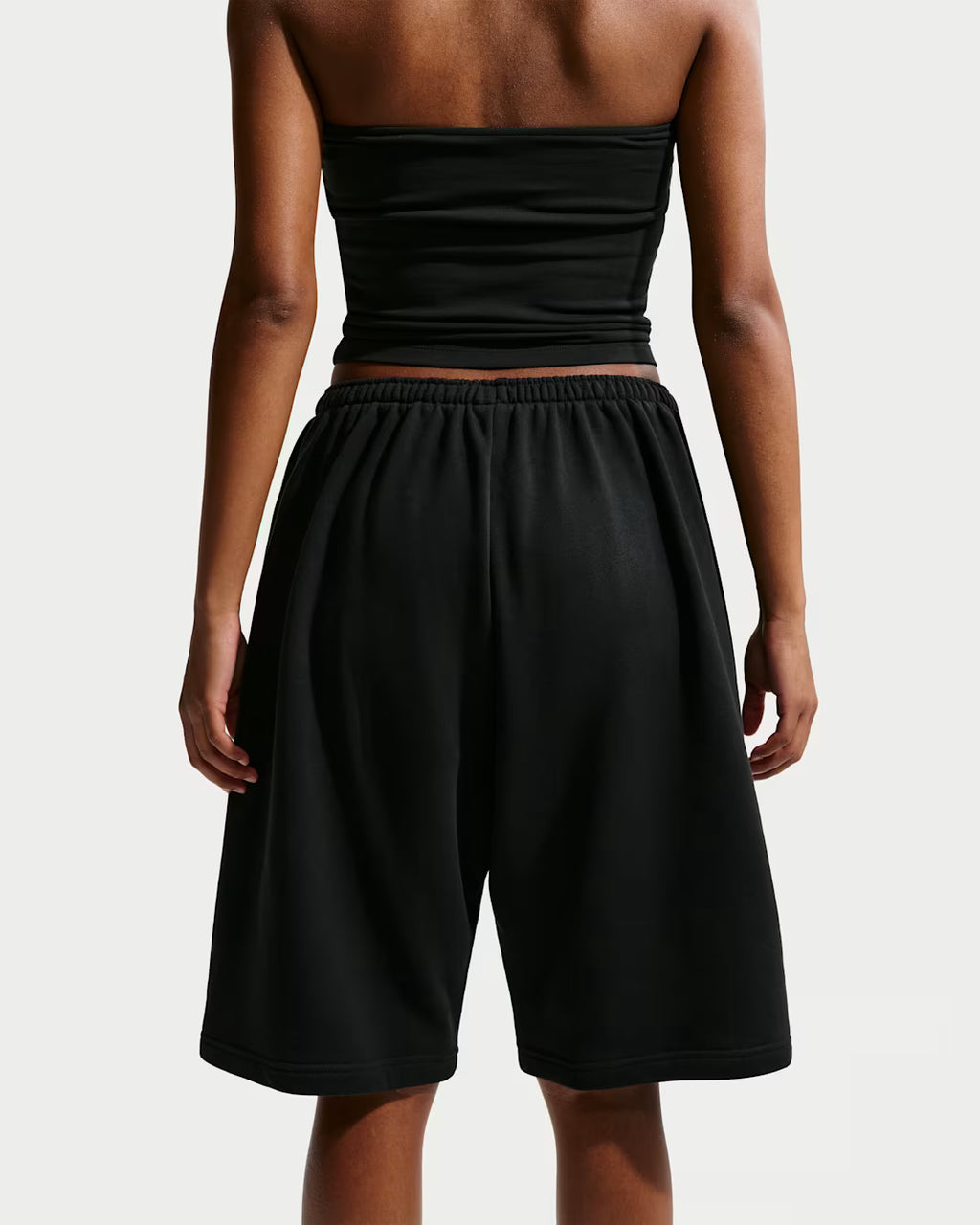 Nike Sportswear Shorts bermuda oversize a vita media in French Terry