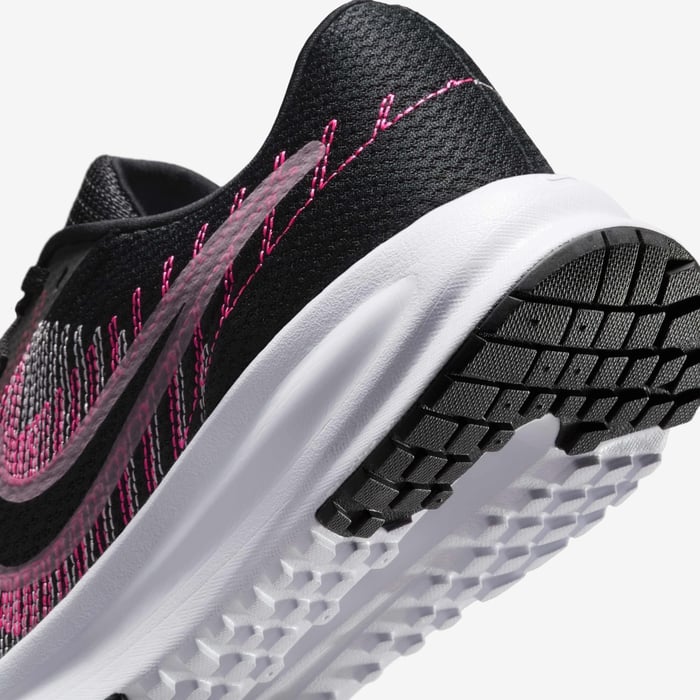Nike Run Defy Scarpe da corsa su strada da donna