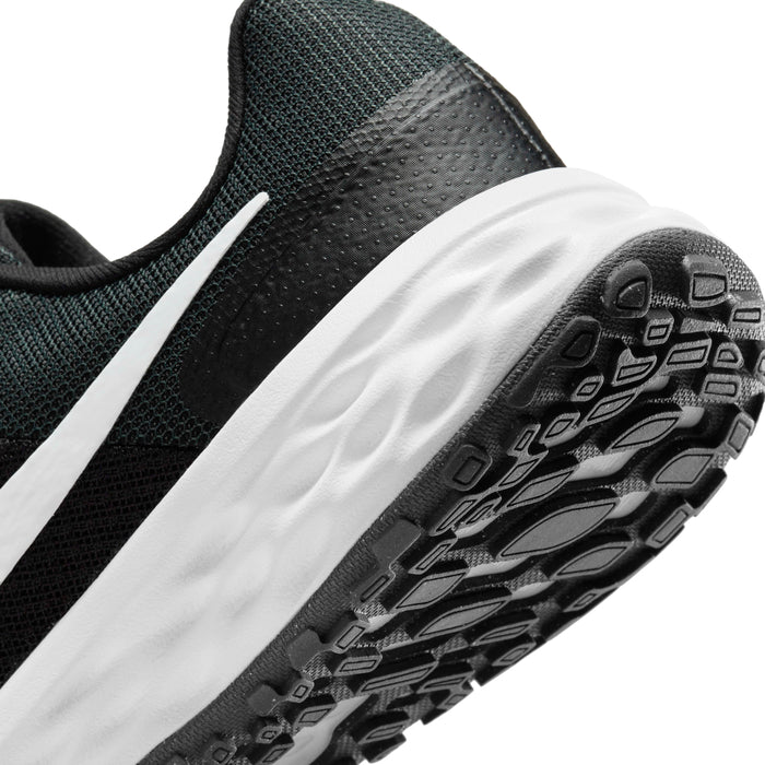 Nike Revolution 6 NN