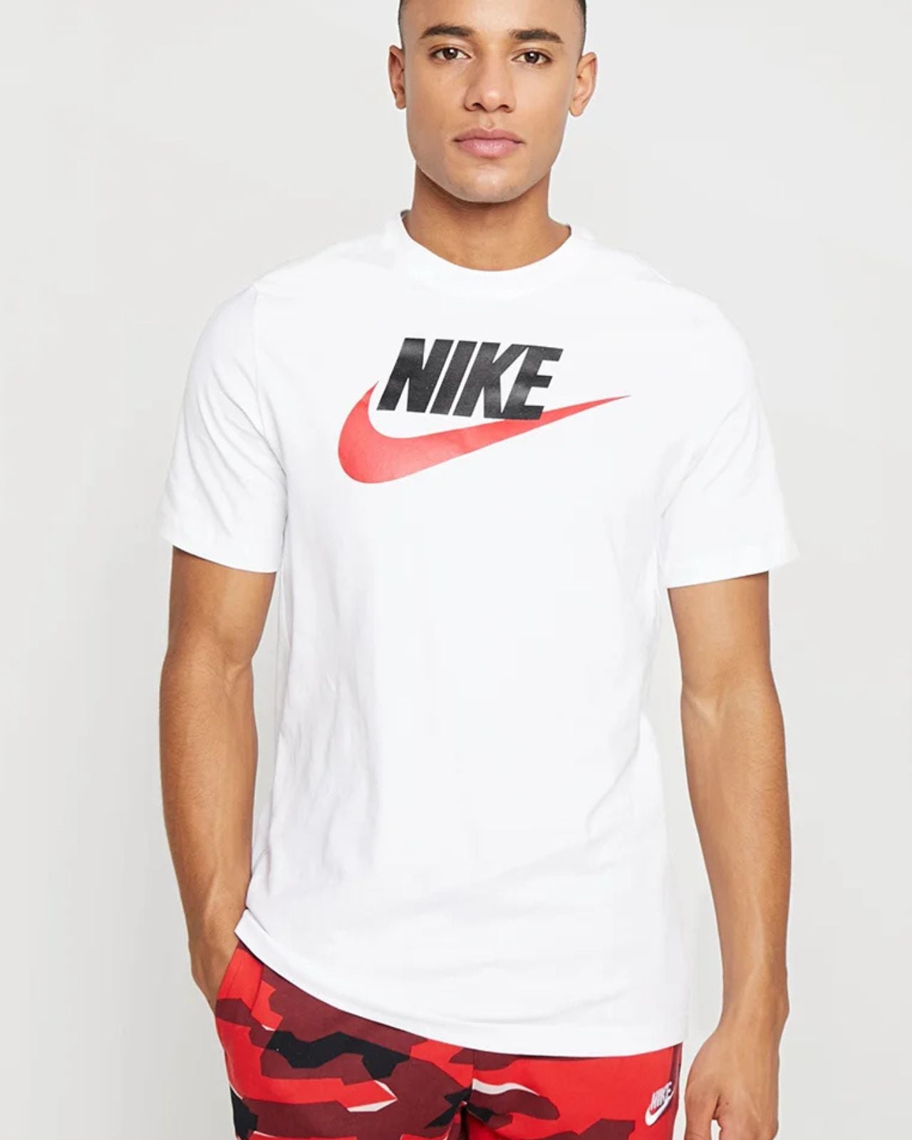 T-shirt Nike Tee Icon