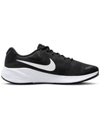 Nike Revolution 7