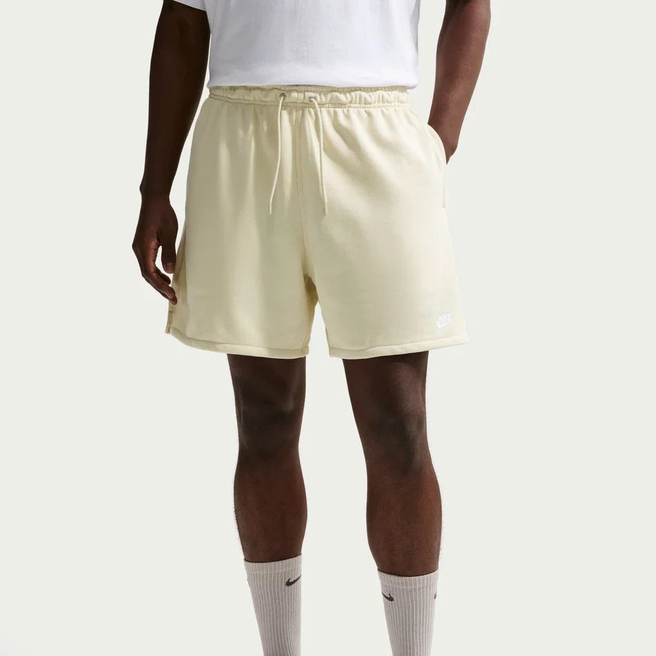 Nike Club Shorts Flow in French Terry Beige