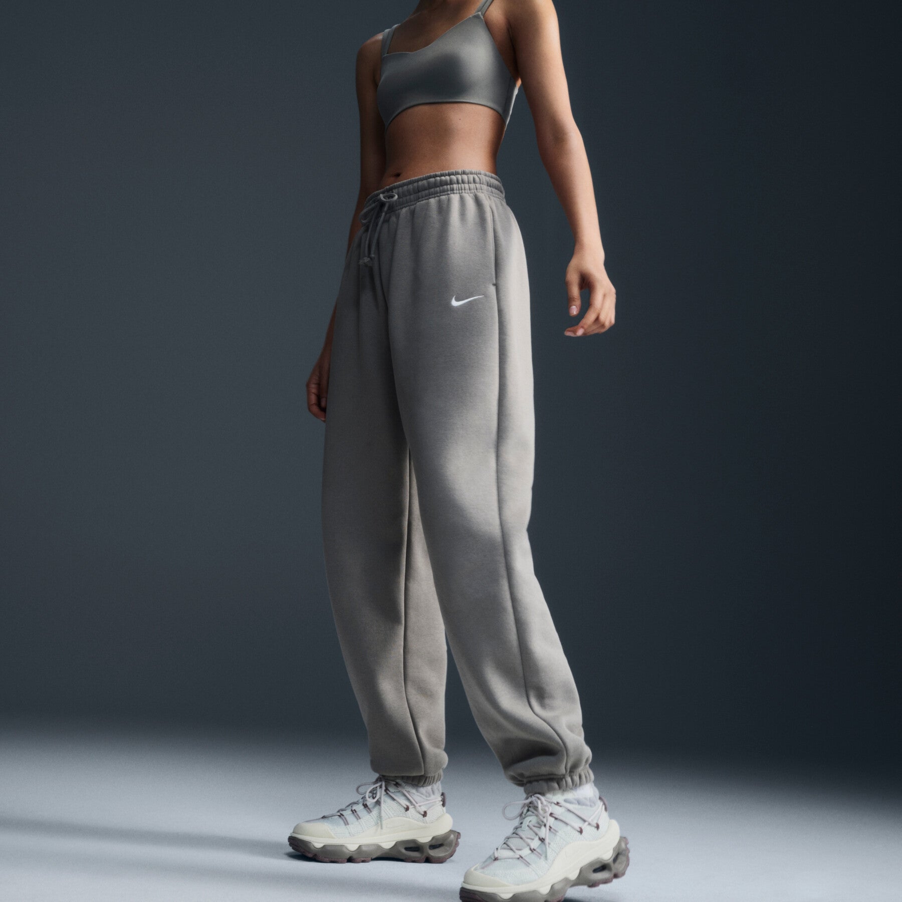 Nike Sportswear Phoenix Fleece