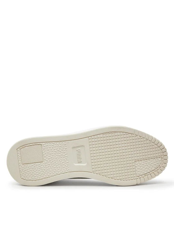 Puma Carina Street